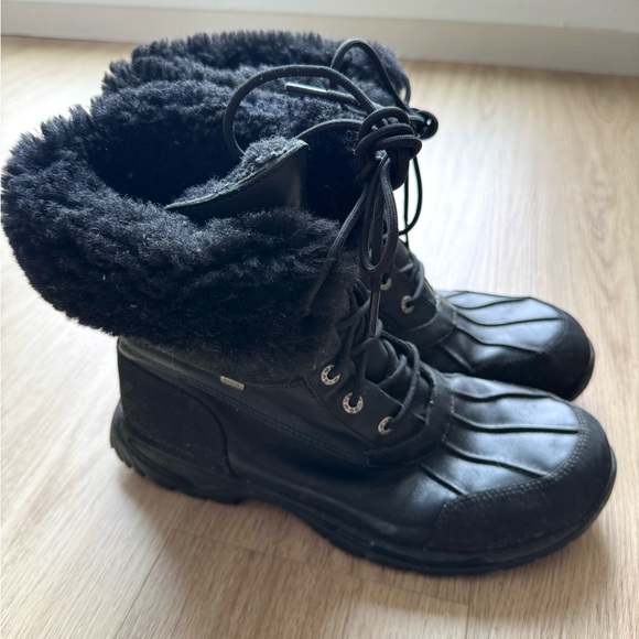 Men’s UGG Butte Waterproof Leather Boot - Picture 3 of 6